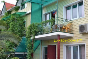 Гостевой дом «Уютный дворик» Адлер, ул. Таврическая, 4 Гостевой дом «Уютный дворик» Адлер, ул. Таврическая, 4